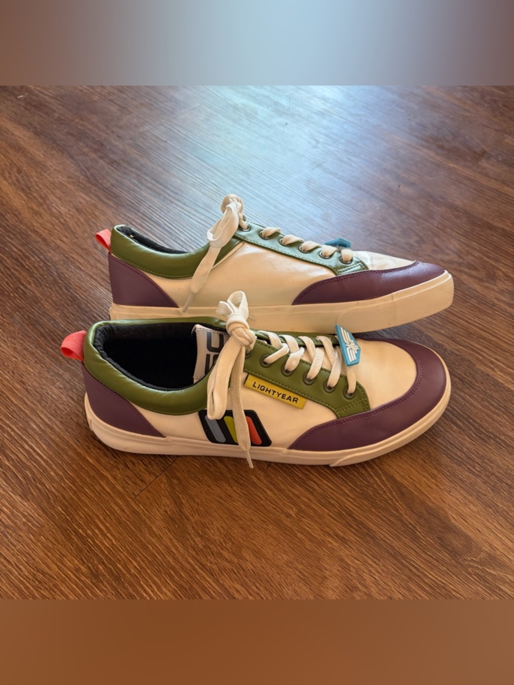 Toy Story Buzz Lightyear Shoes
Disney Pixar Sneakers
Size 11.5